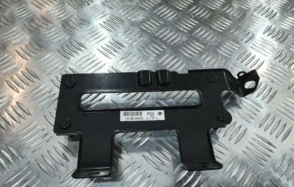 Hyundai i30 Engine control unit holder 39198-04PD5