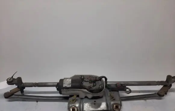 Jeep Grand Cherokee (WJ) Front wiper linkage and motor