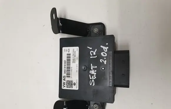 Seat Alhambra (Mk2) Voltage converter/converter module 3AA919041 0177174015