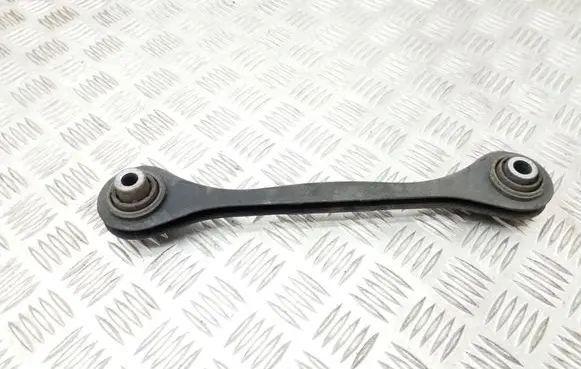 Rear control arm
