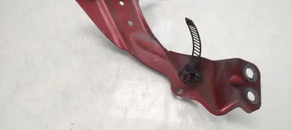 Audi A4 S4 B7 8E 8H Fender mounting bracket 8E0821135A