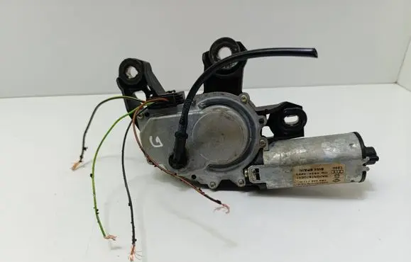 Volkswagen PASSAT B5.5 Rear window wiper motor 3B9955711C
