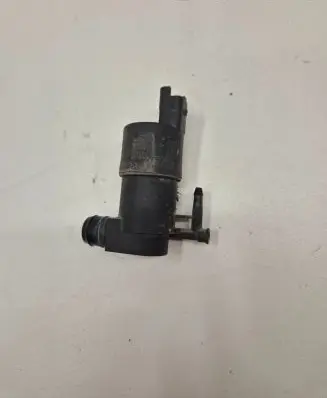 Renault Master II Windscreen/windshield washer pump 9641553880