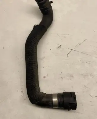 Audi A4 S4 B8 8K Engine coolant pipe/hose 8K0121040A