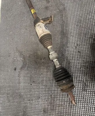 Hyundai Santa Fe Front driveshaft 495012W050