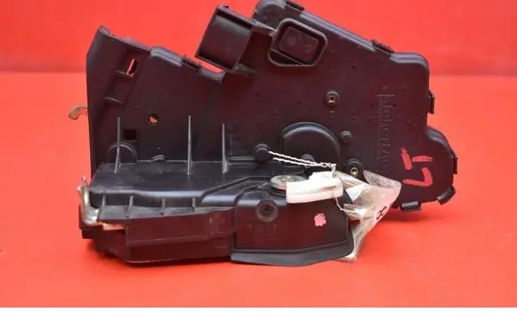 BMW 3 E46 Rear door lock