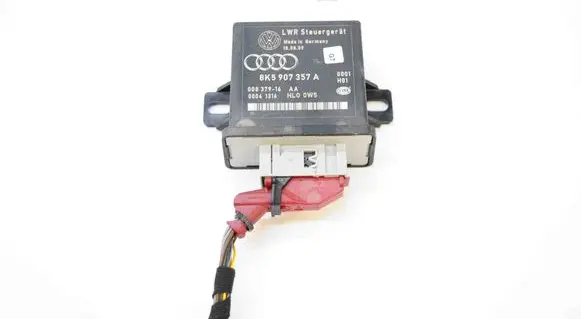 Audi A4 S4 B8 8K Light module LCM 8K5907357A