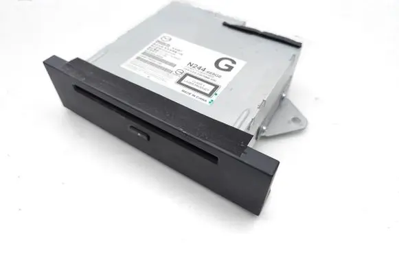 Mazda MX-5 ND Navigation unit CD/DVD player N244669G0