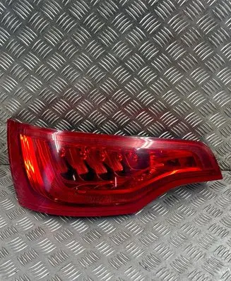 Audi Q7 4L Rear/tail lights 4L0945093F