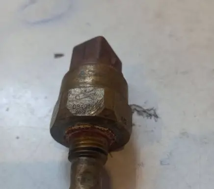 Audi 80 90 S2 B4 Coolant temperature sensor 034919369C