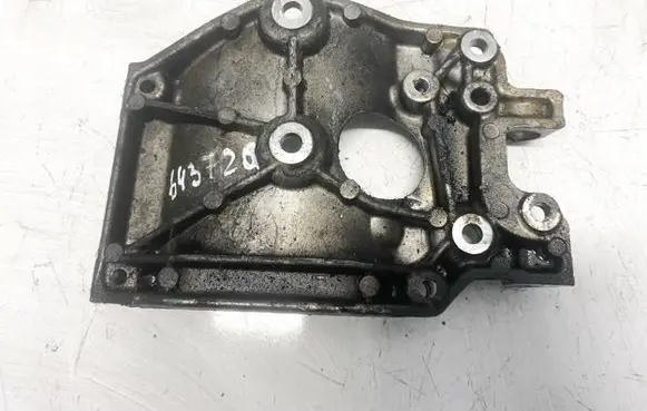 Peugeot 308 Engine mounting bracket 9646719580