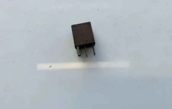 Ford Scorpio Other relay 85GG14N089CA v23073a1061x001
