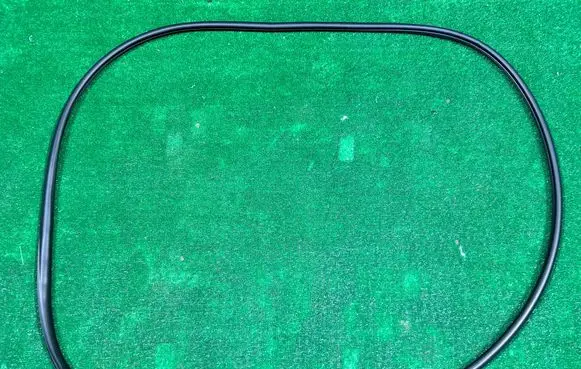 Audi A6 S6 C6 4F Rubber seal rear door 4F0839911B