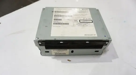 Volvo V40 Radio/CD/DVD/GPS head unit 31357771AA