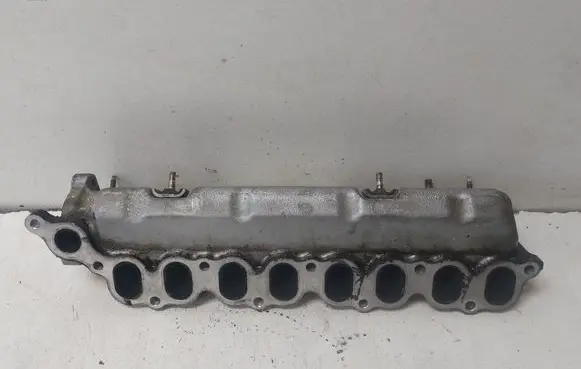 Toyota Corolla Verso AR10 Intake manifold 