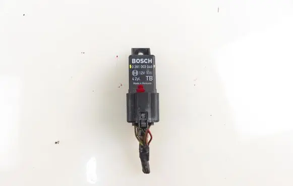 Honda Accord Glow plug pre-heat relay 0281003049