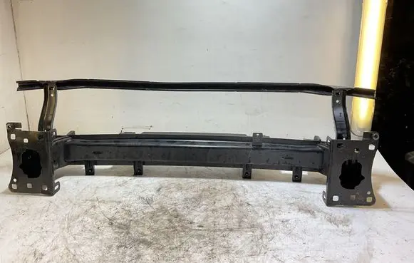 Volkswagen Tiguan Front bumper cross member 5NA927747
