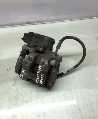 Volvo XC40 Rear brake caliper 32276921