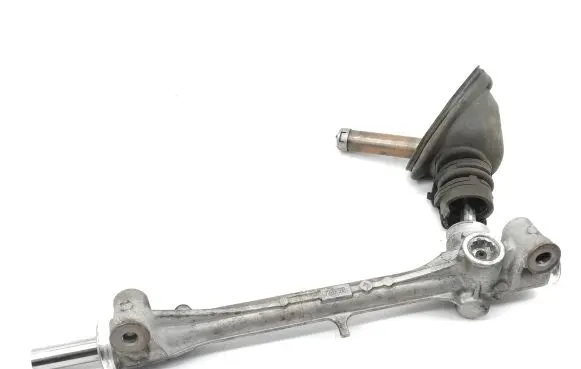 Toyota Prius (XW50) Steering rack