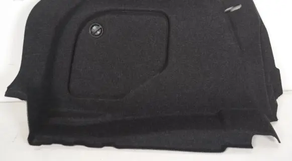 Trunk/boot side trim panel