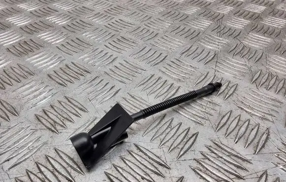 Ford Focus Windshield washer spray nozzle B4V0A