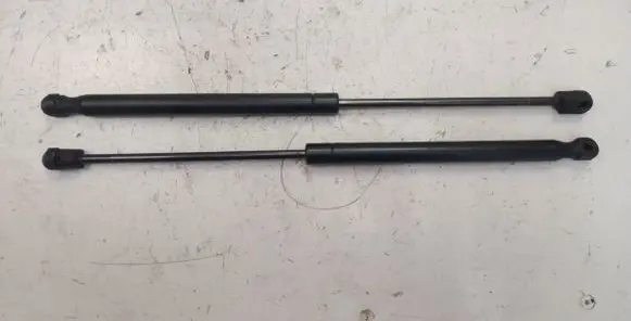 Skoda Fabia Mk1 (6Y) Tailgate hydraulic set 