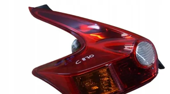Nissan Juke I F15 Rear/tail lights