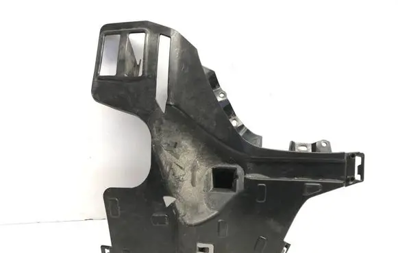 Volvo XC40 Intercooler air guide/duct channel 32136092