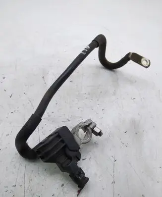 Volkswagen Tiguan Negative earth cable (battery)