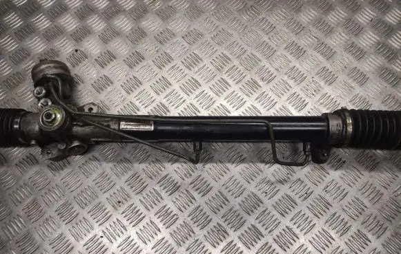 Volkswagen PASSAT B5 Steering rack 8D1422073 01024080151