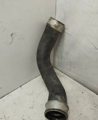 Volkswagen Transporter - Caravelle T5 Intercooler hose/pipe 7H0145709D