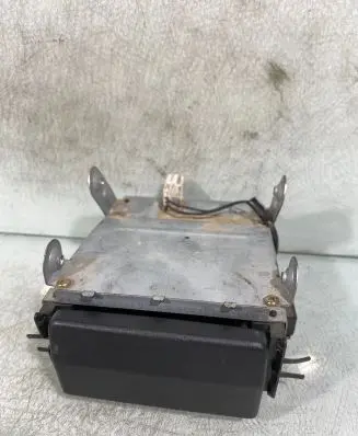 Nissan X-Trail T30 Glove box central console 