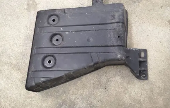 Ford Escape III Rear bumper underbody cover/under tray DG9311778DB