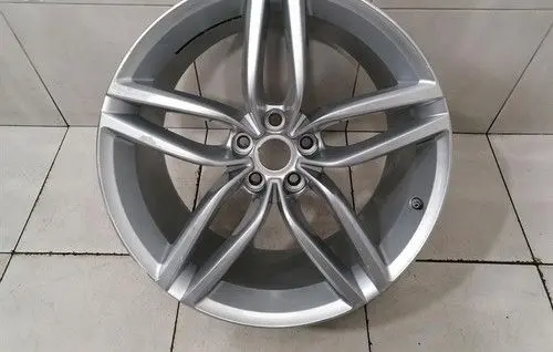 Aston Martin DB9 R20 alloy rim CG439965GBA