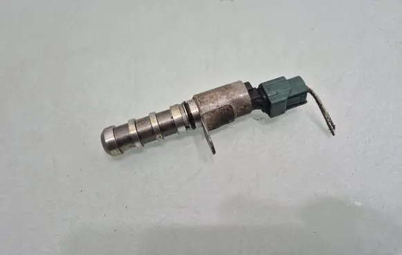 Dacia Logan II Camshaft vanos timing valve 