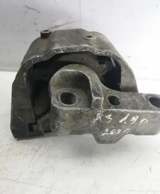 Audi A3 S3 8L Engine mount bracket HL315M10 IJ0199262