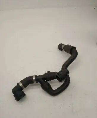 Mercedes-Benz GLC X253 C253 Engine coolant pipe/hose A2135016982