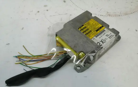 Toyota Avensis T250 Airbag control unit/module 215955102 8917005220