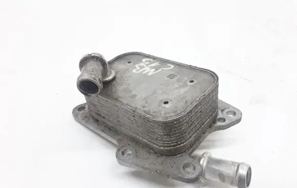 Mercedes-Benz C W205 Engine oil radiator A2741880101