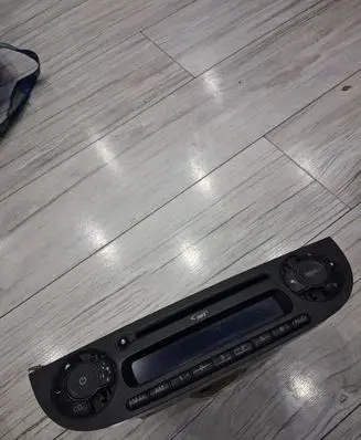 Fiat 500X Radio/CD/DVD/GPS head unit 7648292316