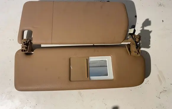 Porsche Cayenne (9PA) Sun visor 7l5857552