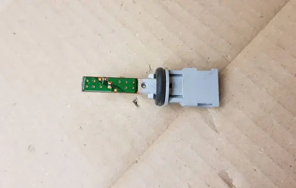 Volkswagen Golf VII Interior temperature sensor 1K0907543E