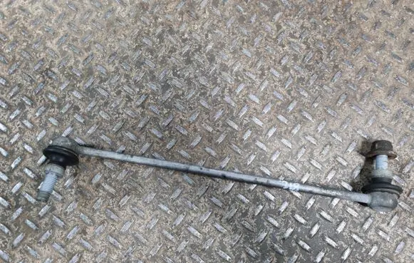 Front anti-roll bar/stabilizer link