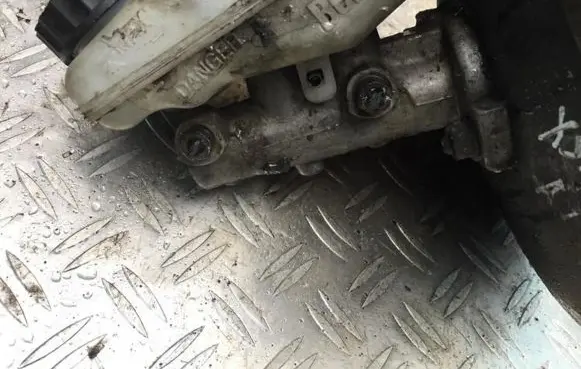 Citroen Xsara Master brake cylinder