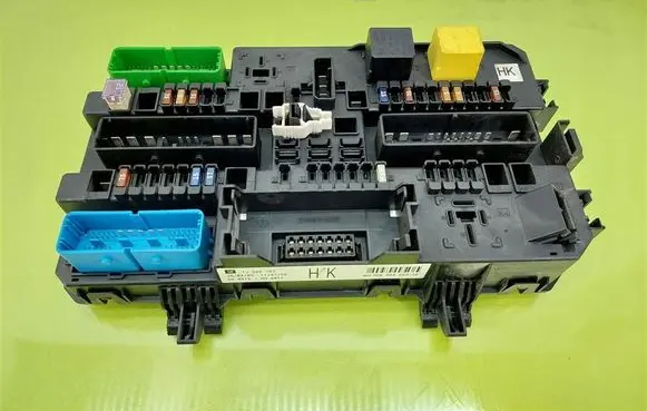Opel Astra L Comfort/convenience module 13206762