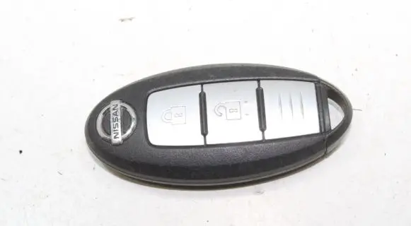 Nissan Qashqai Ignition key/card S180144102 2012DJ6167