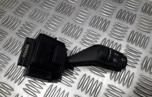 Ford Focus Wiper control stalk 4m5t17a553bd 4m5t-17a553-bd