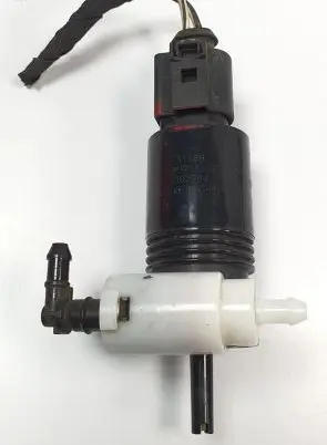 Mercedes-Benz ML W164 Windscreen/windshield washer pump 002764