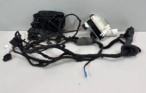 BMW XM Front door soft close latching motor (coupe) 4A219F6