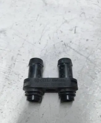 Skoda Fabia Mk2 (5J) Engine coolant pipe/hose 6q0121165n